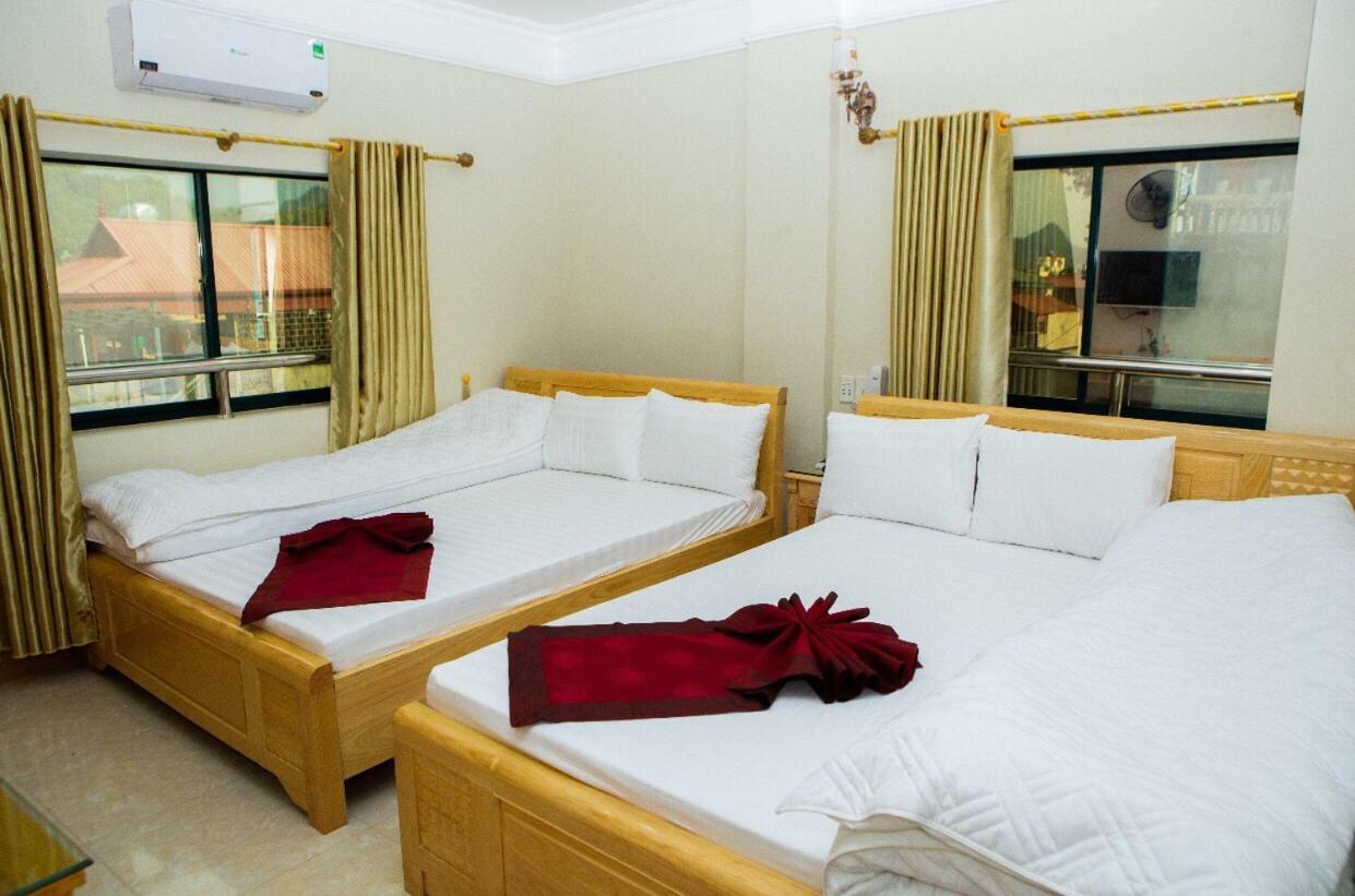 Phong Lan Hotel Son La Extérieur photo